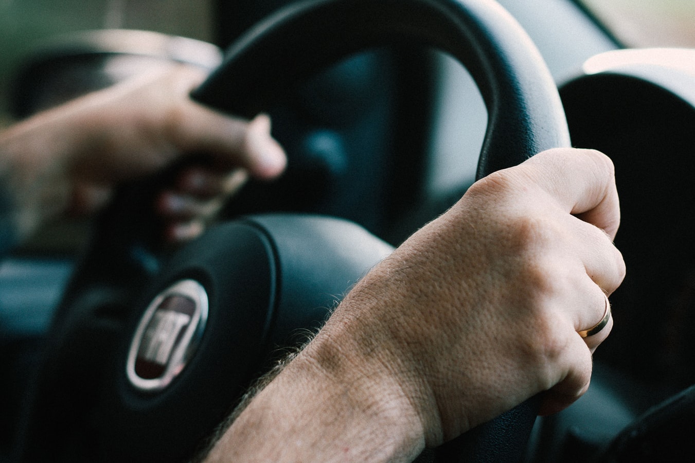 Tips To Help You Pass Your Driving Test First Time